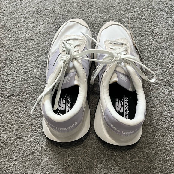 Unworn New Balance 237 Sneakers - Picture 5 of 9